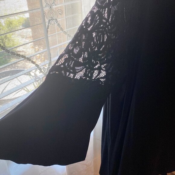 Cyrus black lace top - Picture 5 of 5